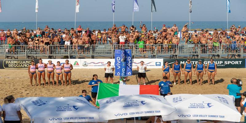 vivo LEGA VOLLEY SUMMER TOUR. DOBLETE MONZA: COPPA ITALIA E SCUDETTO